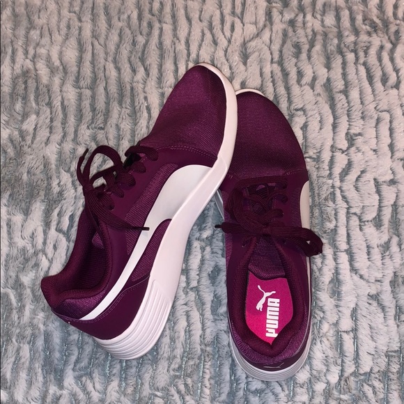 Brand new Puma runners - Picture 1 of 3